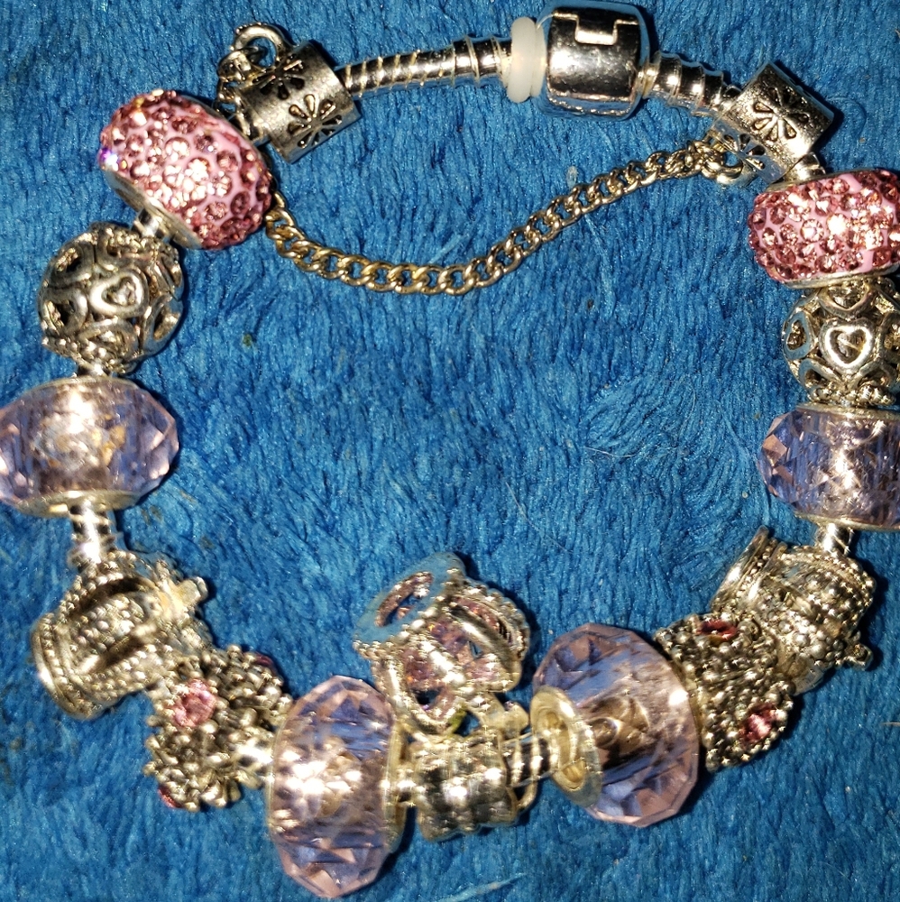Bracelet